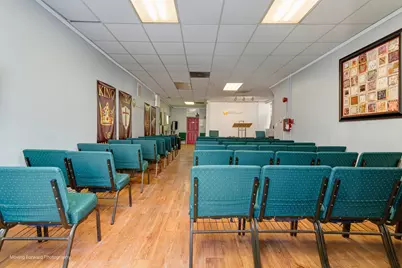 2711 E 93rd Street, Chicago, IL 60617 - Photo 5