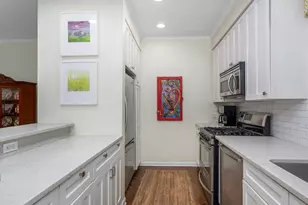 2500 N Seminary Ave, Chicago, IL 60614 - Photo 11