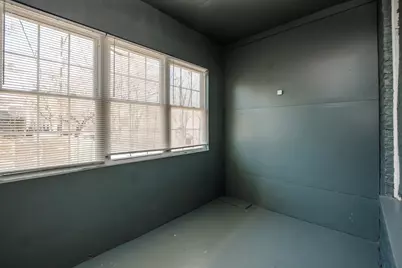 1306 S Central Park Avenue, Chicago, IL 60623 - Photo 25