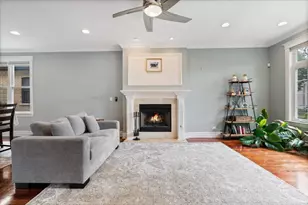 5706 W Dakin St, Chicago, IL 60634 - Photo 3