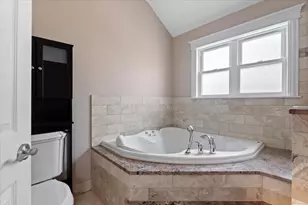 5706 W Dakin St, Chicago, IL 60634 - Photo 23