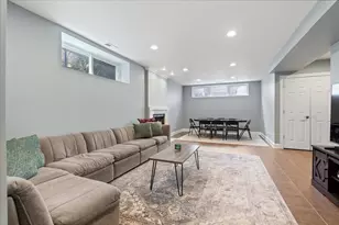 5706 W Dakin St, Chicago, IL 60634 - Photo 31