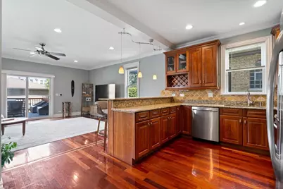 5706 W Dakin Street, Chicago, IL 60634 - Photo 11