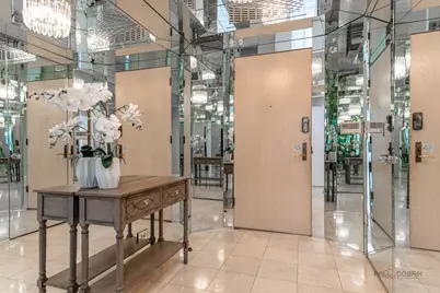 4545 W Touhy Avenue #116, Lincolnwood, IL 60712 - Photo 5