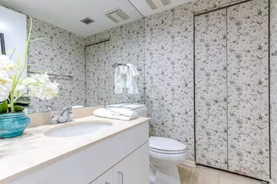 4545 W Touhy Avenue #116, Lincolnwood, IL 60712 - Photo 17