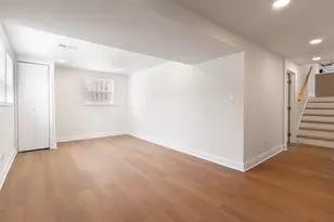 8735 Hamlin Ave, Skokie, IL 60076 - Photo 21