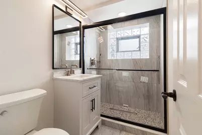 8735 Hamlin Avenue, Skokie, IL 60076 - Photo 17