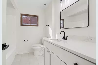 629 Thornton Street, Lockport, IL 60441 - Photo 13