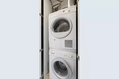 3200 N Lake Shore Drive #702, Chicago, IL 60657 - Photo 17