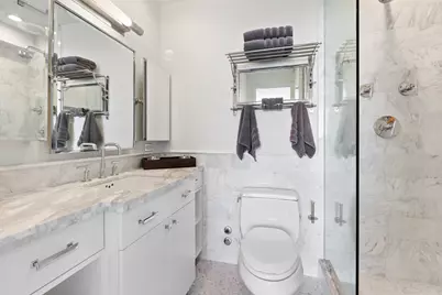 3200 N Lake Shore Drive #702, Chicago, IL 60657 - Photo 15