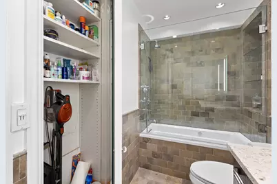 3200 N Lake Shore Drive #702, Chicago, IL 60657 - Photo 11