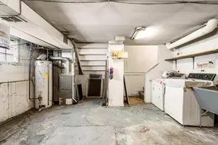 8909 Robin Dr, Des Plaines, IL 60016 - Photo 21