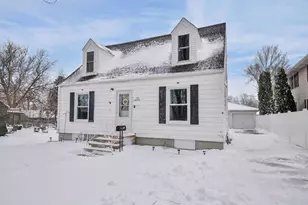 118 Stiles St, Genoa, IL 60135 - Photo 1