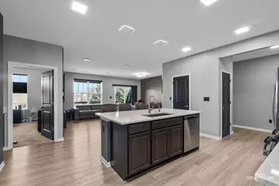 1320 Hawk Hollow Drive, Yorkville, IL 60560 - Photo 13