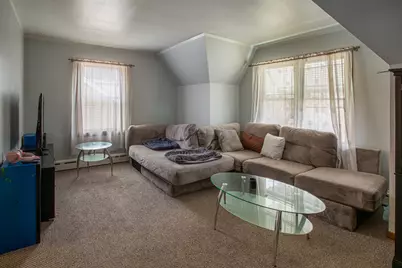 5428 W Sunnyside Avenue, Chicago, IL 60630 - Photo 11