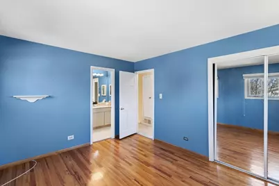 465 W Newport Road, Hoffman Estates, IL 60169 - Photo 9