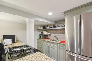 2928 N Rutherford Ave, Chicago, IL 60634 - Photo 19