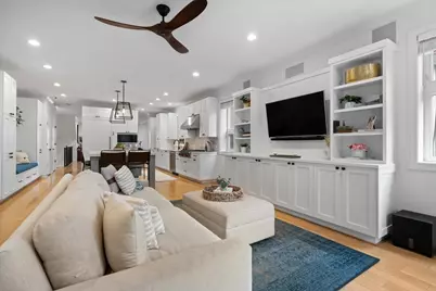 1513 W Walton Street #1, Chicago, IL 60642 - Photo 19