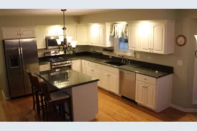 2511 Wild Timothy Road, Naperville, IL 60564 - Photo 9