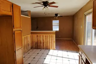 547 Redwood Rd, Bolingbrook, IL 60440 - Photo 11