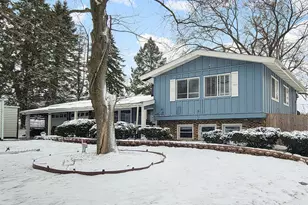 316 Middletree Rd, Joliet, IL 60433 - Photo 1