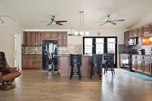 316 Middletree Rd, Joliet, IL 60433 - Photo 7