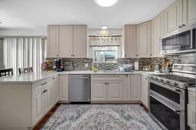 504 Pheasant Chase Drive, Bolingbrook, IL 60490 - Photo 5