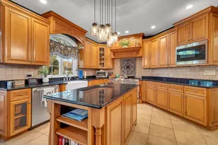 24721 W Park River Ln, Shorewood, IL 60404 - Photo 13