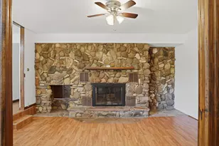 1584 Il Route 38, Franklin Grove, IL 61031 - Photo 15