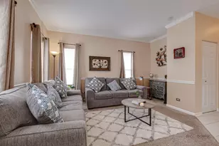 578 N Overlook Trail, Round Lake, IL 60073 - Photo 7