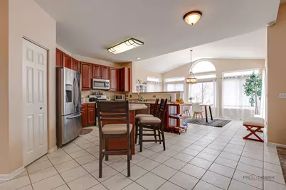 578 N Overlook Trail, Round Lake, IL 60073 - Photo 13