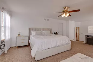 578 N Overlook Trail, Round Lake, IL 60073 - Photo 23