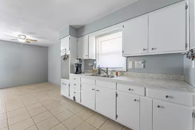 5870 Garrett Lane, Rockford, IL 61107 - Photo 41