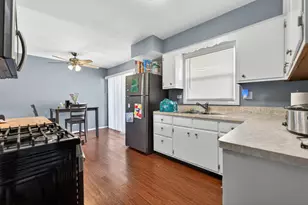 5870 Garrett Ln, Rockford, IL 61107 - Photo 31