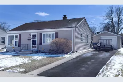 2035 Fargo Avenue, Des Plaines, IL 60018 - Photo 3