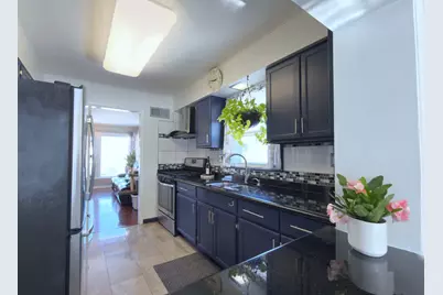 2035 Fargo Avenue, Des Plaines, IL 60018 - Photo 13