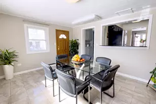 2035 Fargo Ave, Des Plaines, IL 60018 - Photo 15