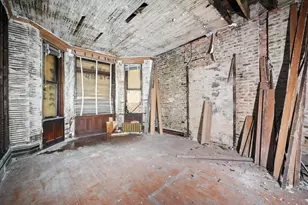 5930 S King Dr, Chicago, IL 60637 - Photo 11