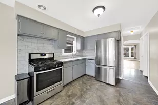 3605 W 57th St, Chicago, IL 60629 - Photo 11