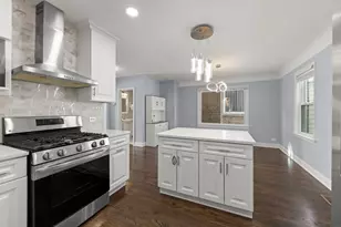 1629 Euclid Ave, Berwyn, IL 60402 - Photo 3