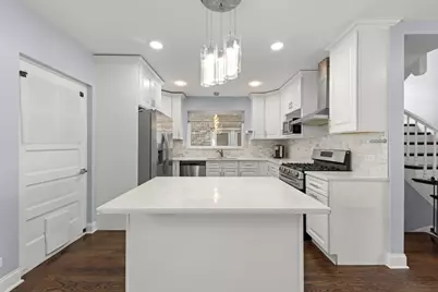 1629 Euclid Avenue, Berwyn, IL 60402 - Photo 9