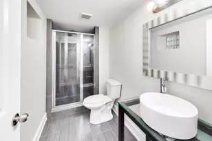 7955 S Blackstone Ave, Chicago, IL 60619 - Photo 27