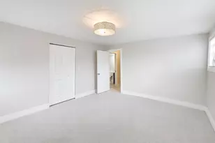 7955 S Blackstone Ave, Chicago, IL 60619 - Photo 15