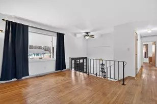 3915 Maple Ave, McHenry, IL 60050 - Photo 7