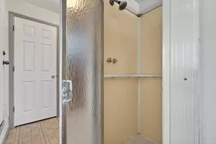 3915 Maple Ave, McHenry, IL 60050 - Photo 21