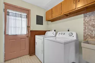 3915 Maple Ave, McHenry, IL 60050 - Photo 23