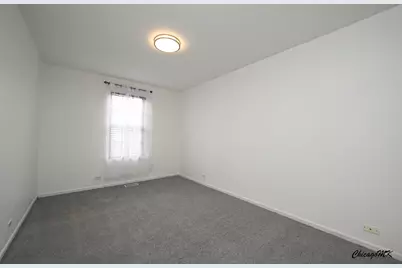 1661 College Green Drive, Elgin, IL 60123 - Photo 25