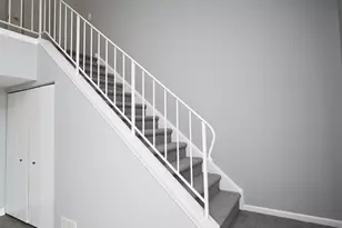 1661 College Green Dr, Elgin, IL 60123 - Photo 19