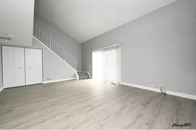 1661 College Green Drive, Elgin, IL 60123 - Photo 5