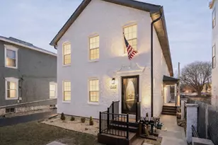 327 N Loomis St, Naperville, IL 60540 - Photo 1